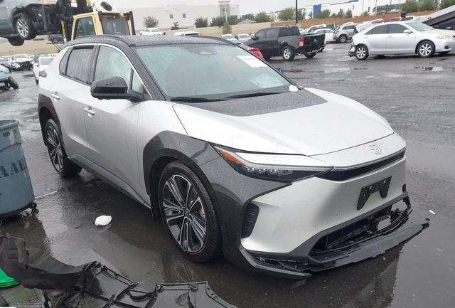 Toyota bZ4X 2024