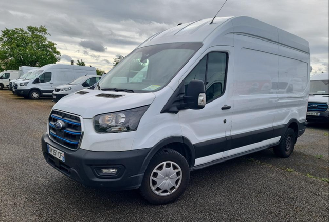 Ford Transit 2023