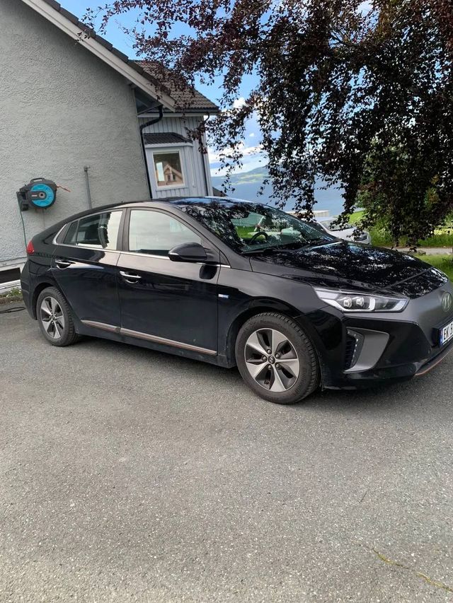 Hyundai IONIQ 2017