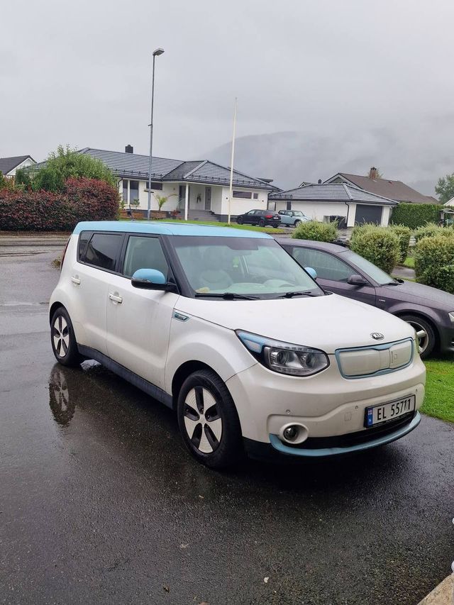 Kia E-Soul 2015