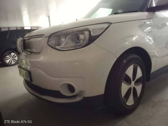 Kia E-Soul 2015